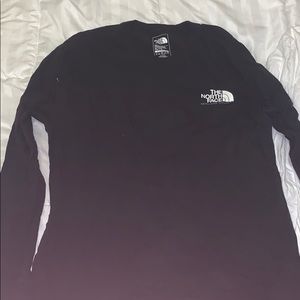 2 The North Face Long Sleeve Tshirts